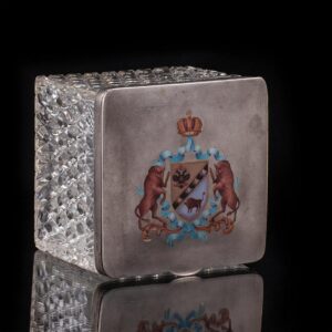 A rare Faberge silver-gilt, cut-glass casket — image 3