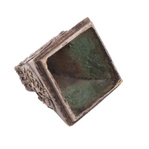 Rare Stroganov School bronze salt cellar — image 3