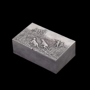 Russian cast silver-gilt cigar box — image 1