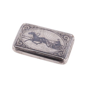 A Russian silver-gilt and niello cigarette case — image 1