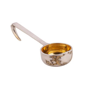 A Russian Art Nouveau silver-gilt kovsh — image 2