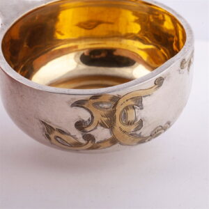 A Russian Art Nouveau silver-gilt kovsh — image 4