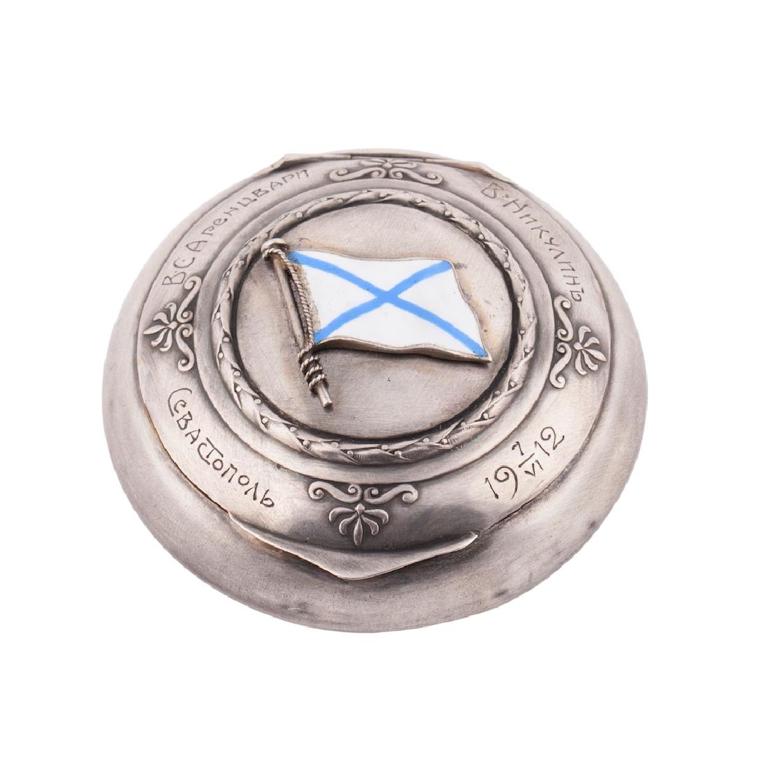 Russian silver snuff box with St Andrew flag — image 1