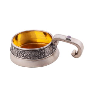 An unusual Faberge silver-gilt and gem-set kovsh — image 3