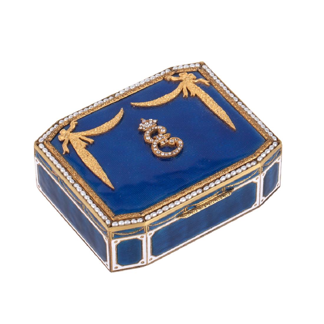 Russian cooper-gilt presentation casket — image 1