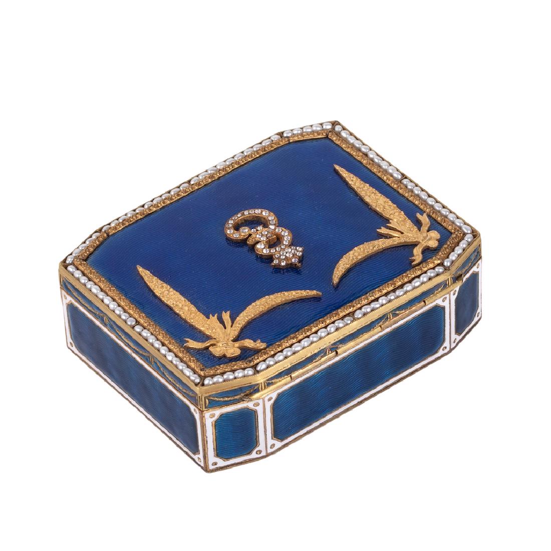 Russian cooper-gilt presentation casket — image 2