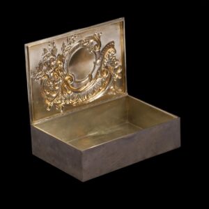 Russian cigar box with neorococo design — image 3