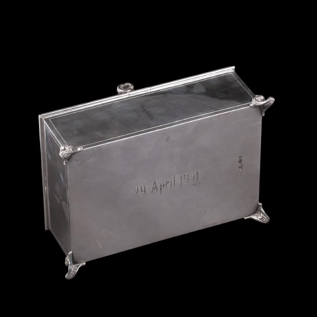 Rare silver-gilt double lid cigar box by Faberge — image 3