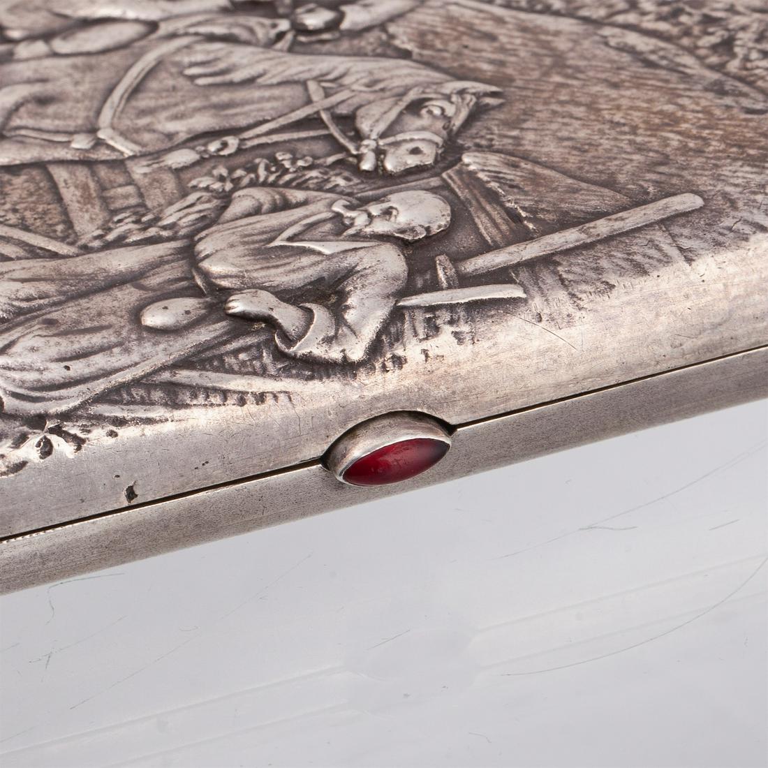 A Russian silver-gilt cigarette case. Moscow — image 2