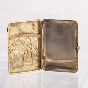 A Russian silver-gilt cigarette case. Moscow — image 3