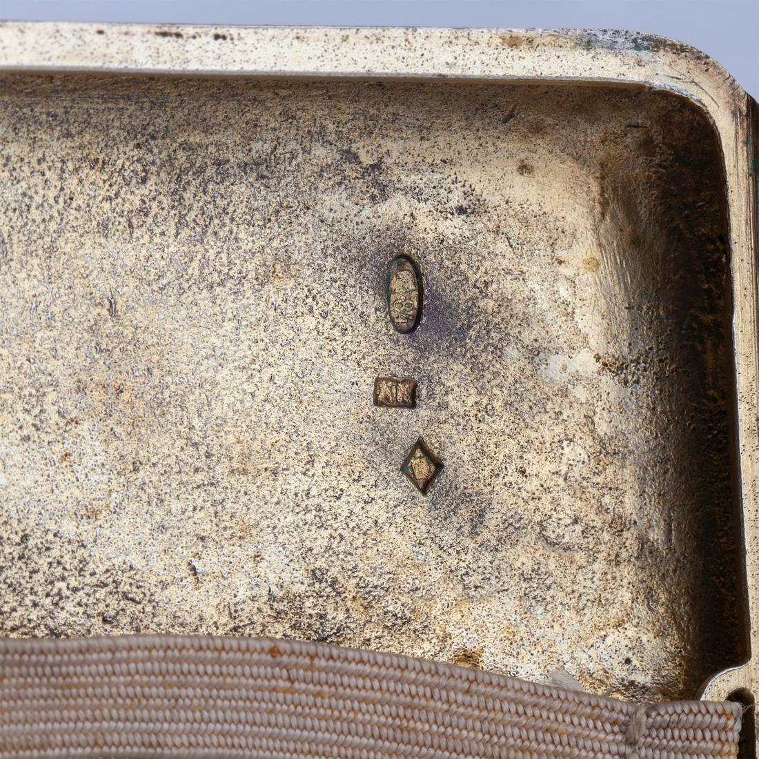 A Russian silver-gilt cigarette case. Moscow — image 6