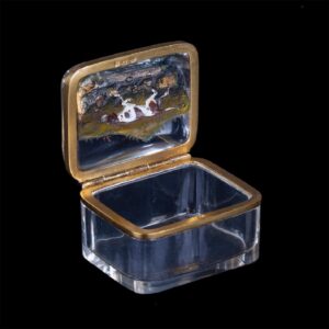 Unusual gold and quartz casket — image 4