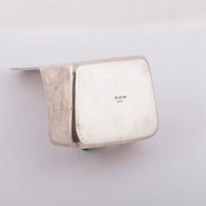 An elegant salt cellar. Lorie — image 4