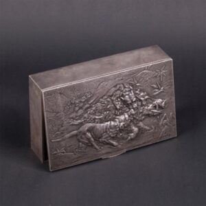 Russian cast silver-gilt cigar box "Boar Hunt" — image 3