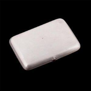 Elegant Faberge silver cigarette case — image 3