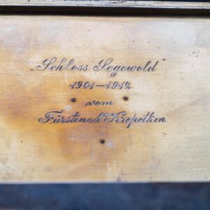 Russian memorial cigar box from Sagevold castle — image 3