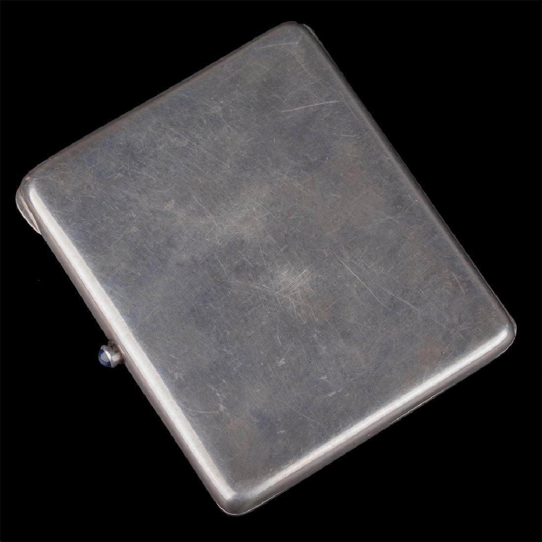 Russian presentation silver-gilt cigarette case — image 2