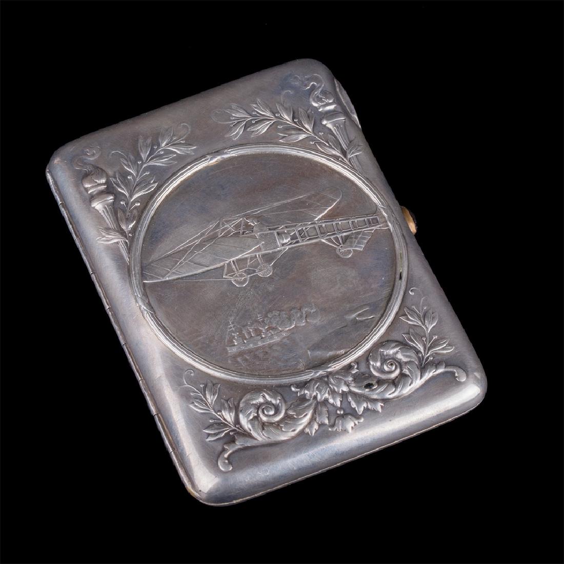 Rare Russian silver-gilt cigarette case — image 1