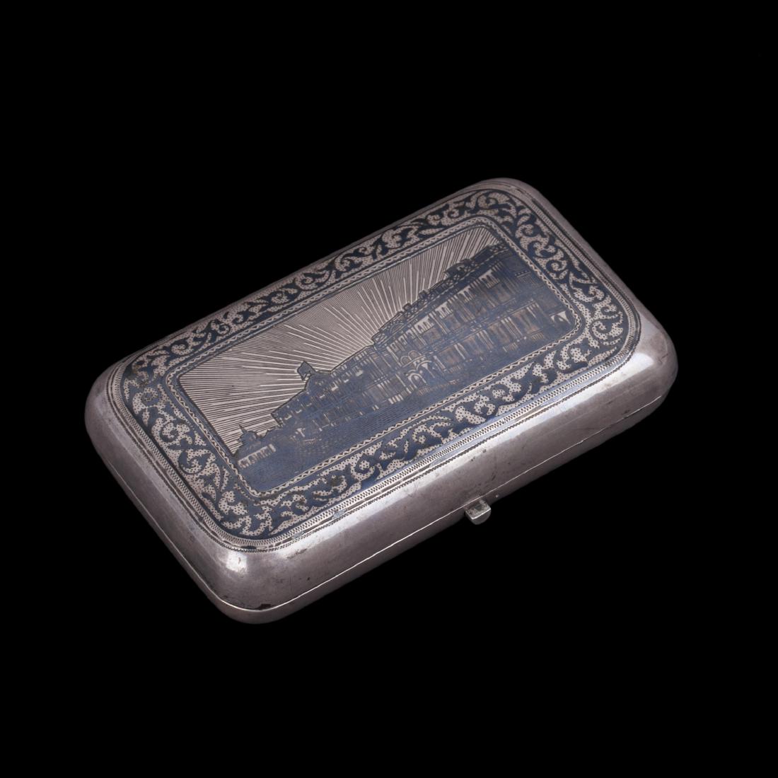 Russian cigarette case with a Winter Palace — image 1