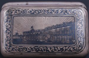 Russian cigarette case with a Winter Palace — image 6