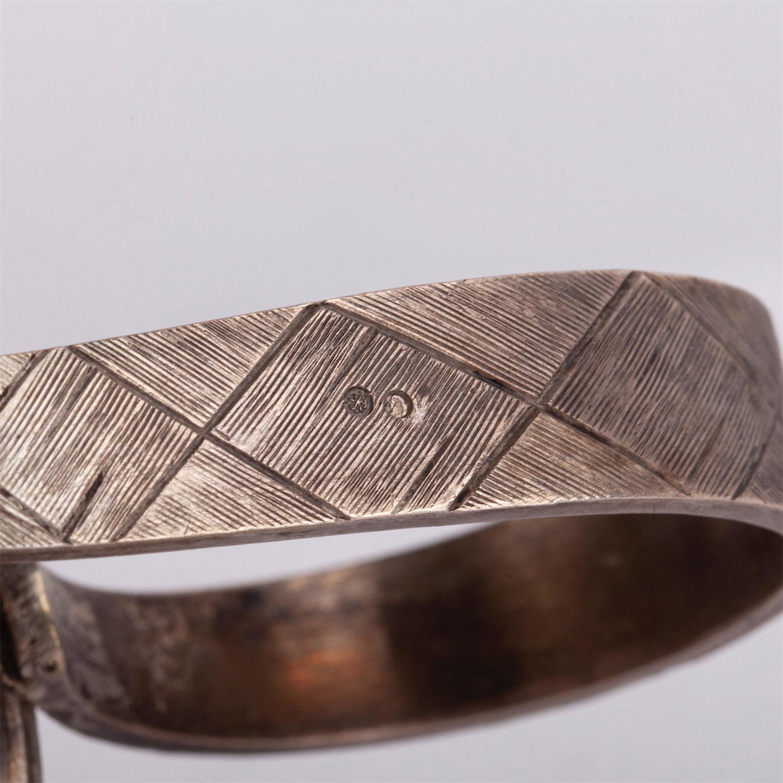 A Russian trompe l'oeil glass holder — image 6