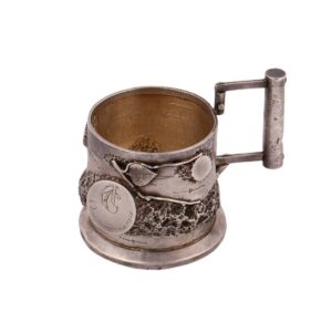 Russian trompe l'oeil tea glass holder — image 1