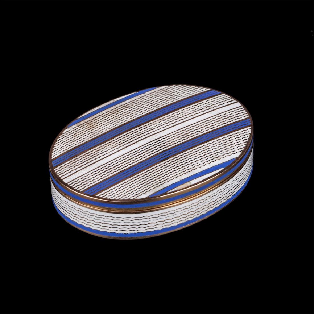 Russian gold and champleve enamel snuff box — image 1