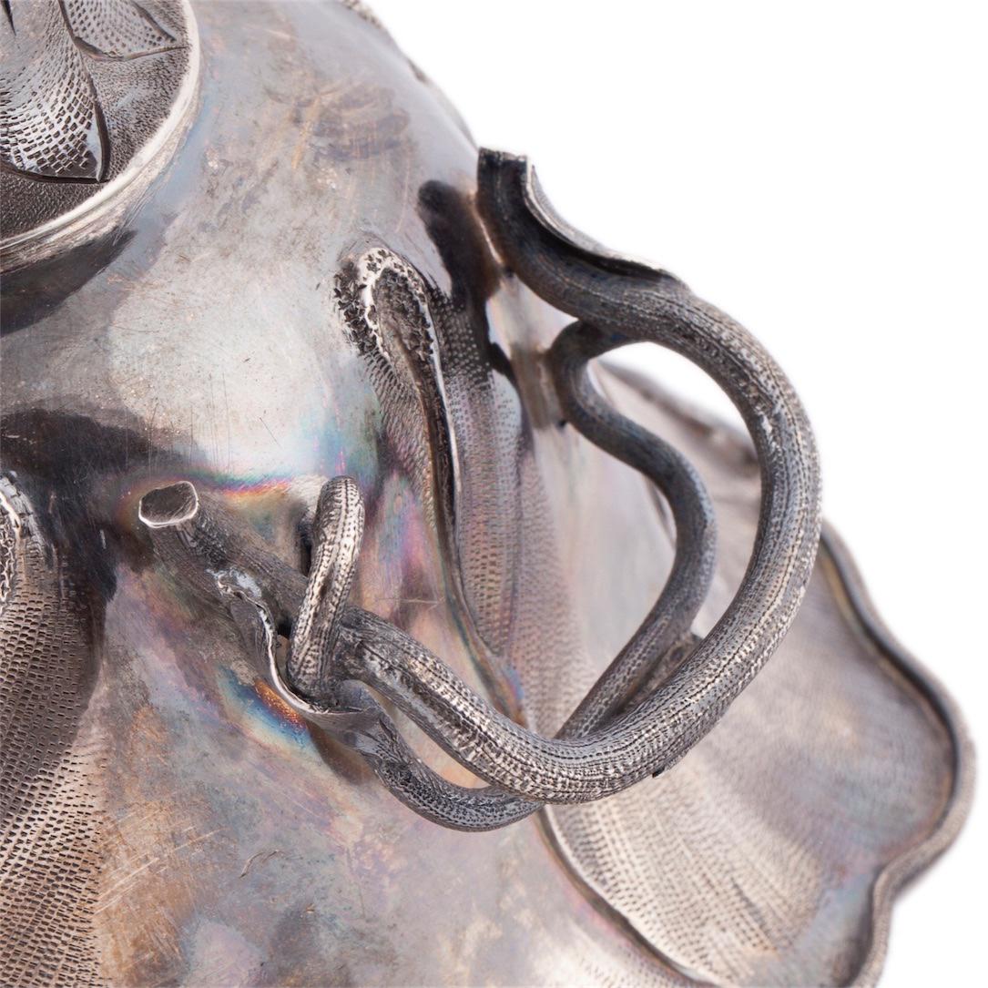 Russian silver-gilt vase with engravings — image 4