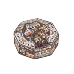 A Russian silver and cloisonne enamel snuff box — image 1