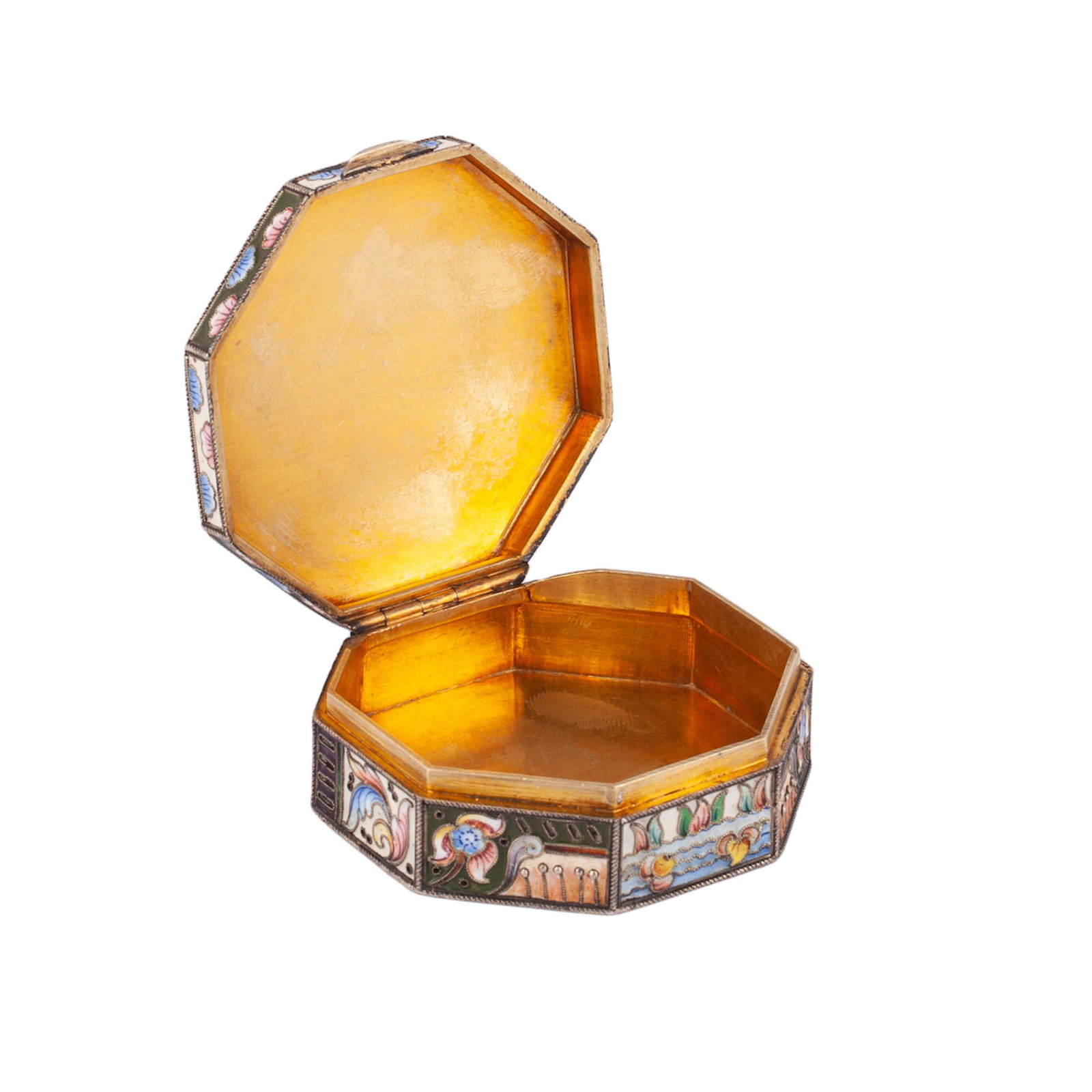 A Russian silver and cloisonne enamel snuff box — image 4