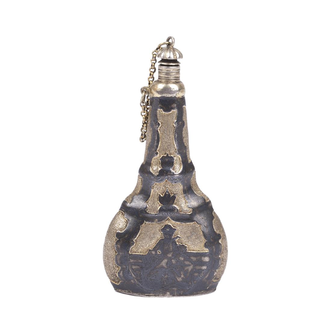 Russian silver and niello flask with Genre scene — image 3