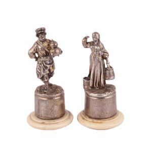 A pair of Russian silver figures "Peasants" — image 1