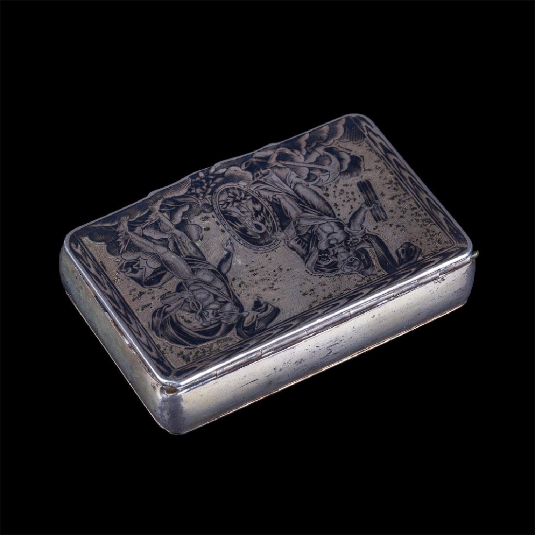 Russian silver-gilt and niello casket — image 2