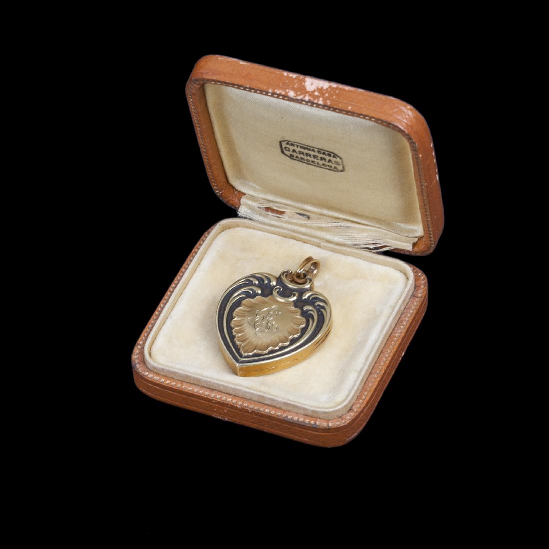 Faberge gold necklace with medallion — image 1