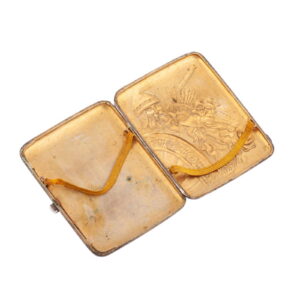 A Russian silver and engraved cigarette case — image 3