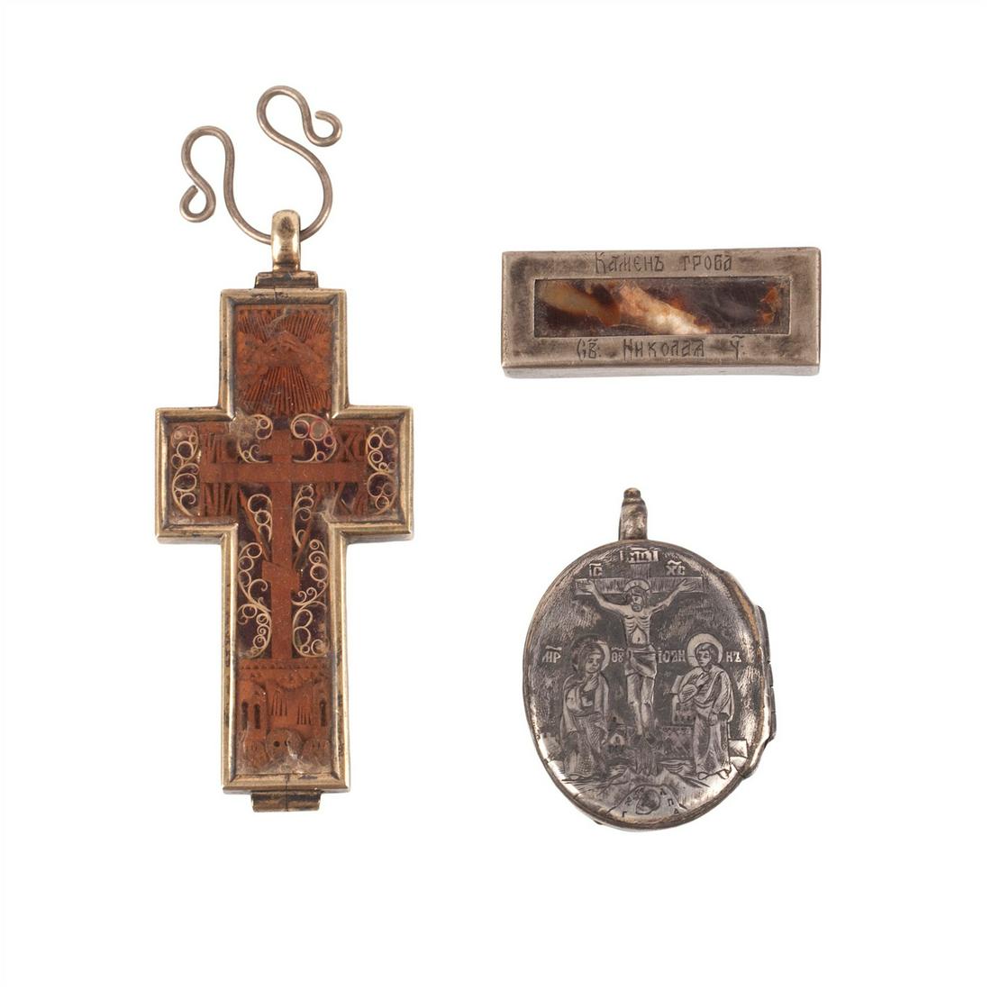 Russian 18th century cross and two reliquaries — image 1