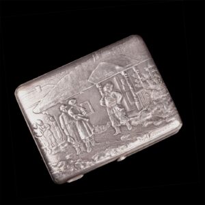 Russian cast silver-gilt cigarette case — image 1