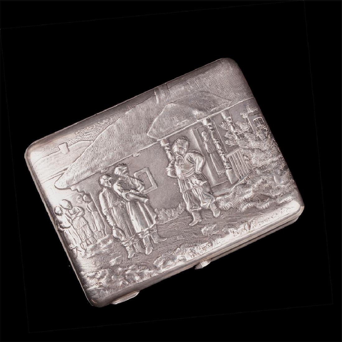 Russian cast silver-gilt cigarette case — image 1