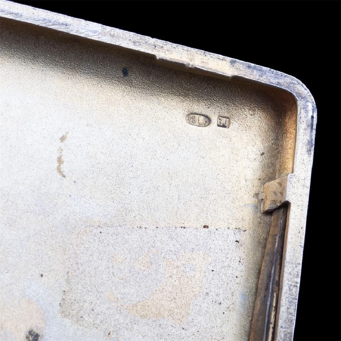 Russian cast silver-gilt cigarette case — image 4