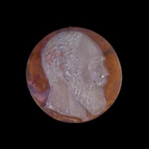 Stone carving medallion with Alexander III — image 1