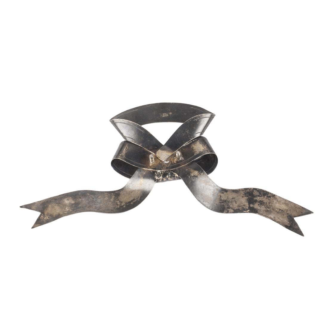Russain silver-gilt memorial wreath-bow — image 2