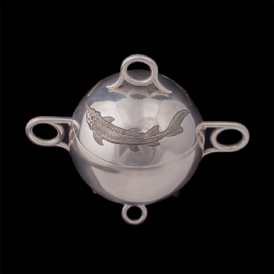 Faberge silver-gilt caviar bowl with sturgeons — image 1