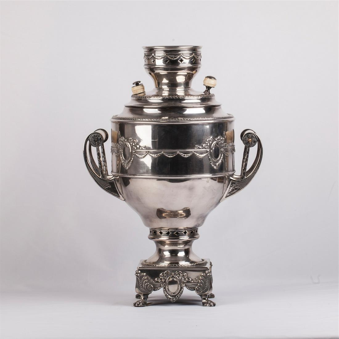 Polish samovar in the shape of a vase — image 2