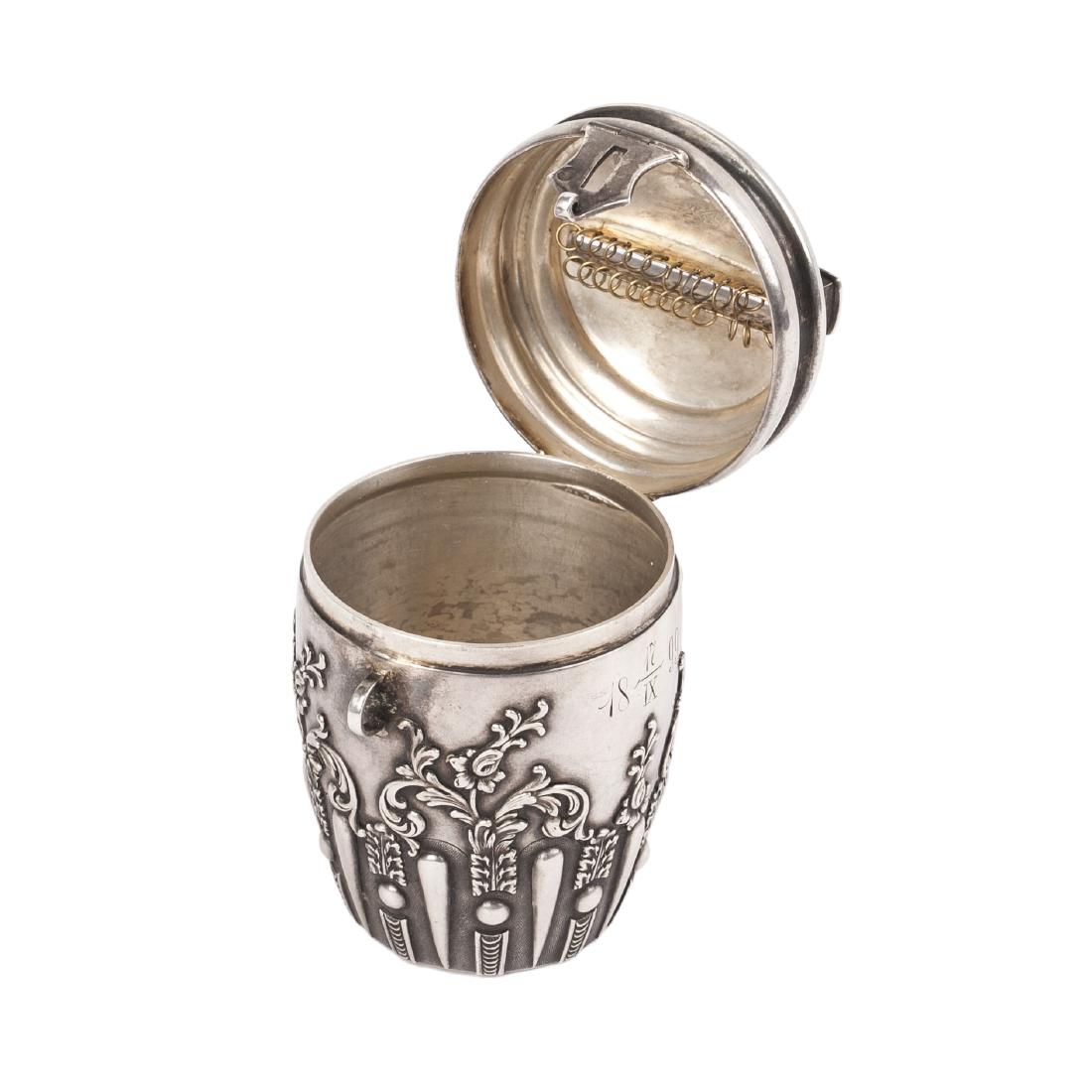 Unusual Faberge cast silver-gilt coin box — image 3