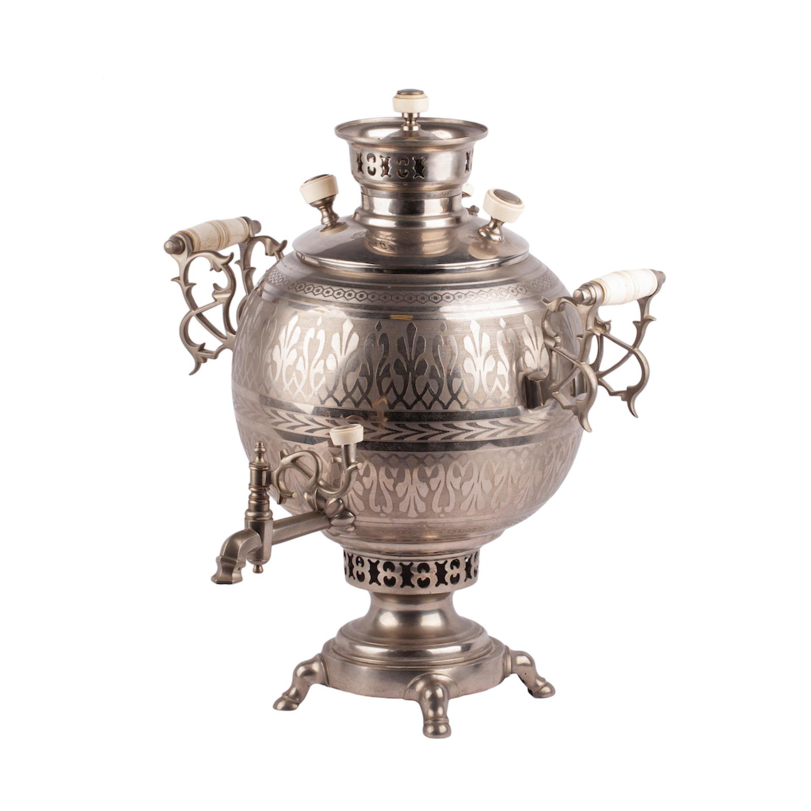 A Russian samovar in the shape of a ball — image 2