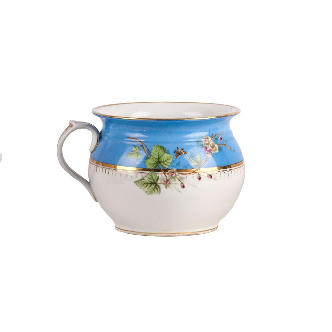 Russian porcelain chamber pot — image 4