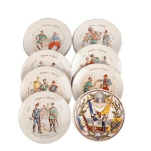 A set of 12 French faience plates — image 1