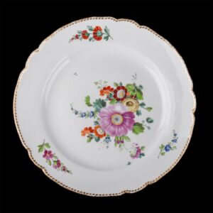 Russian Imperial plate with floral motif — image 1