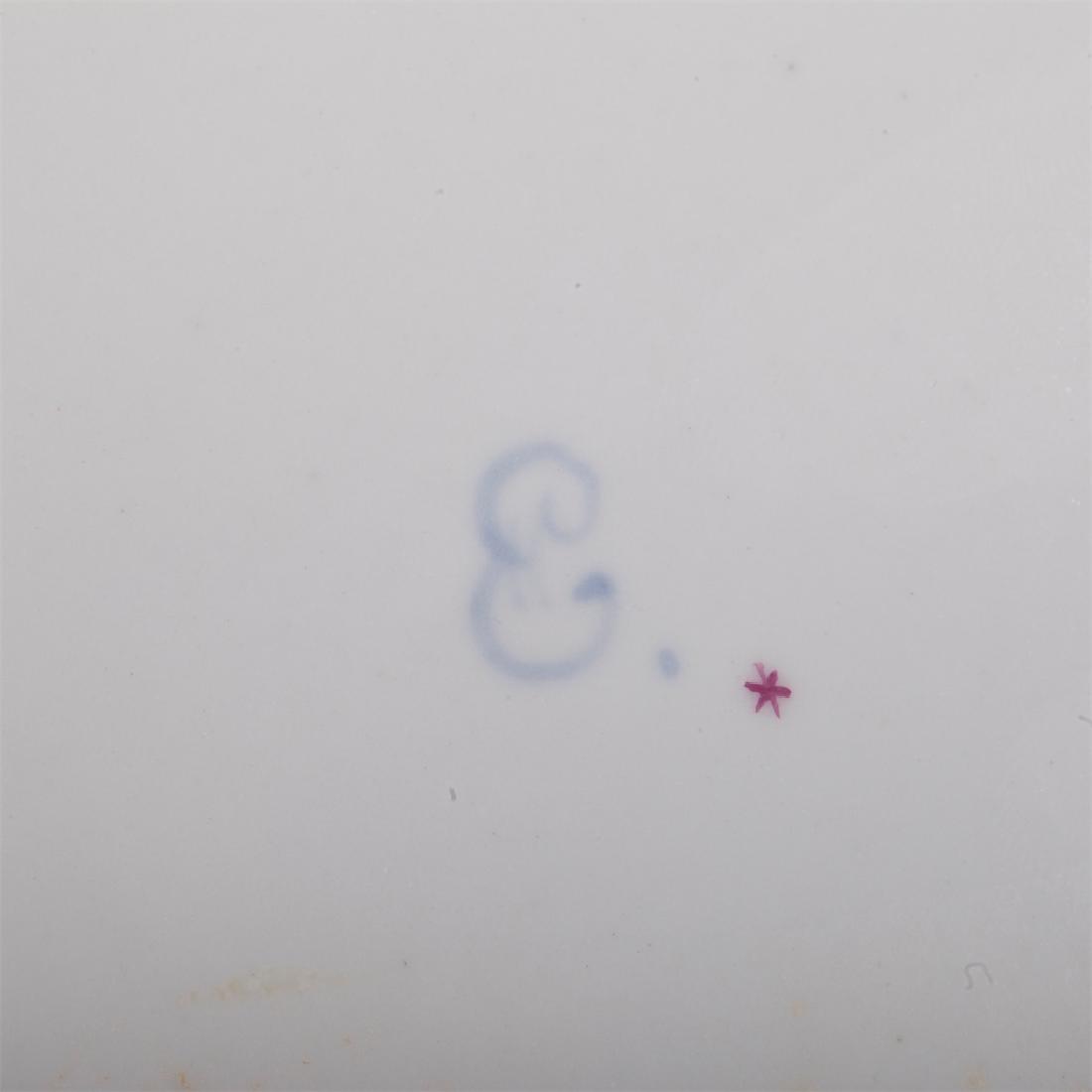 Russian Imperial plate with floral motif — image 3