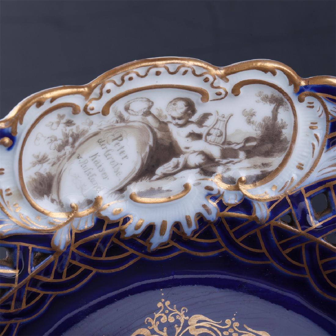 Meissen porcelain plate with Peter I portrait — image 3
